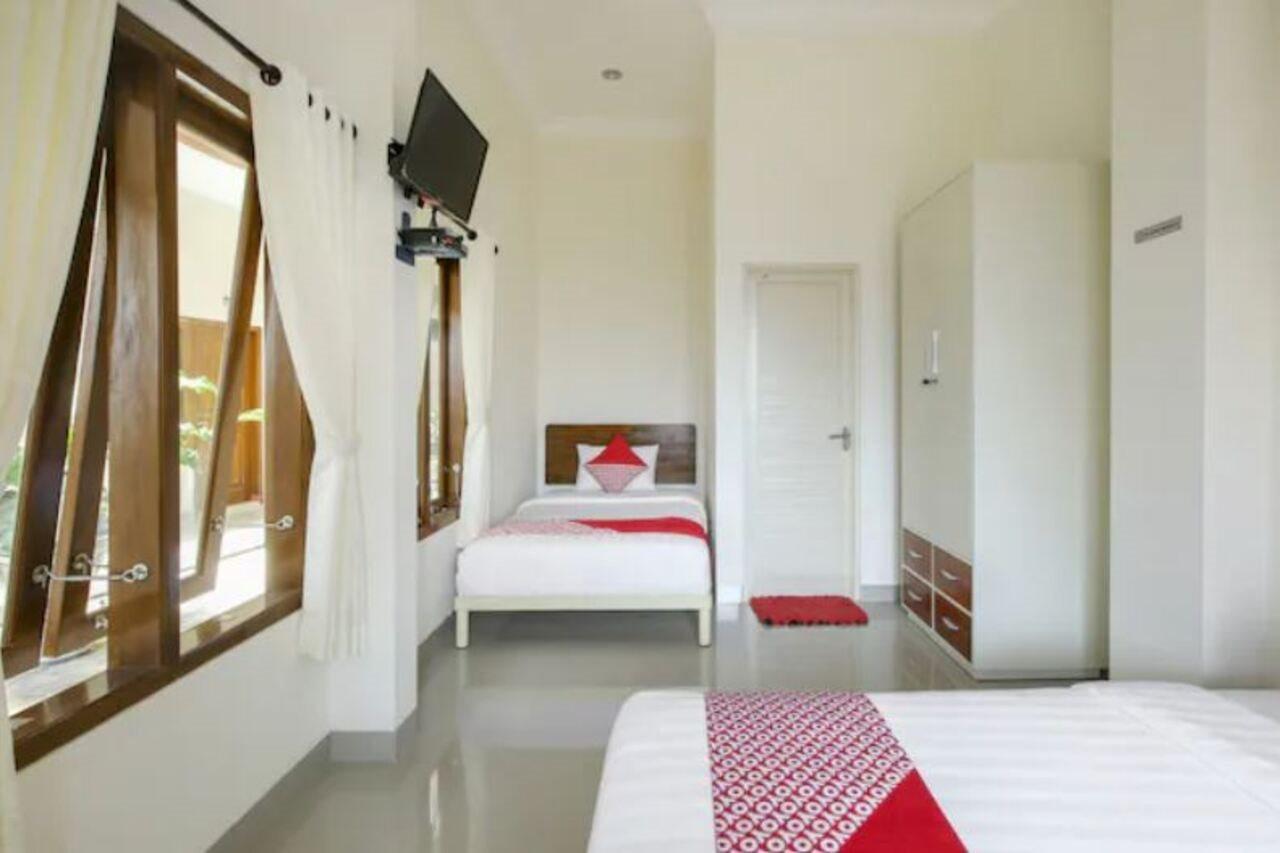 OYO 3314 Syariah House Hotel Purwokerto Bagian luar foto