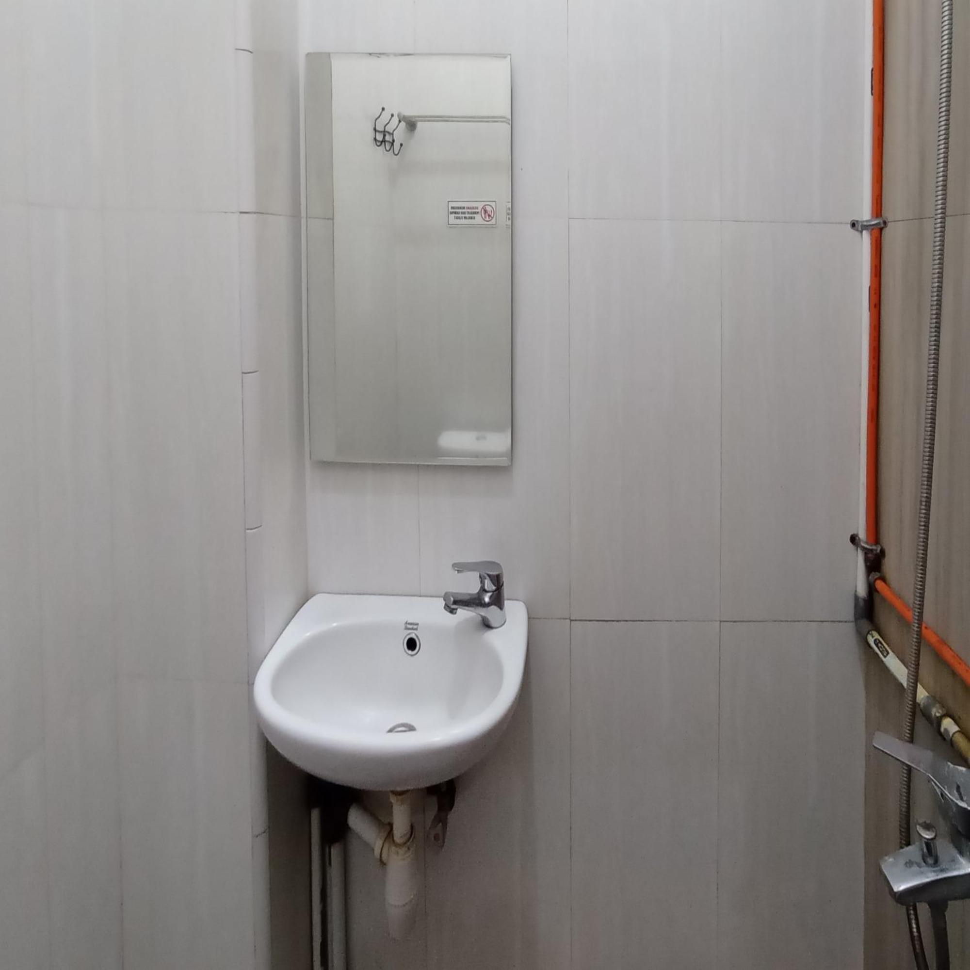 OYO 3314 Syariah House Hotel Purwokerto Bagian luar foto