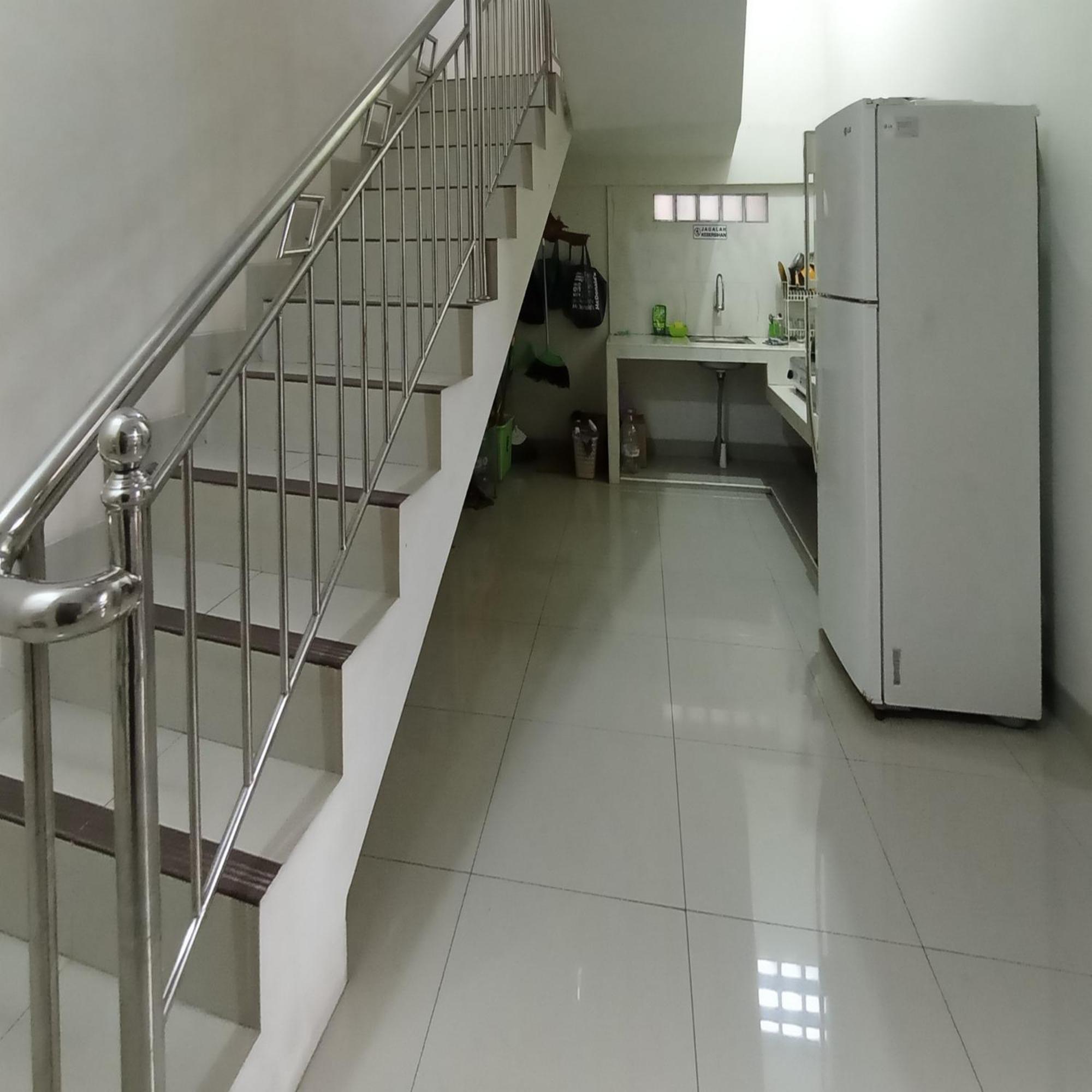 OYO 3314 Syariah House Hotel Purwokerto Bagian luar foto